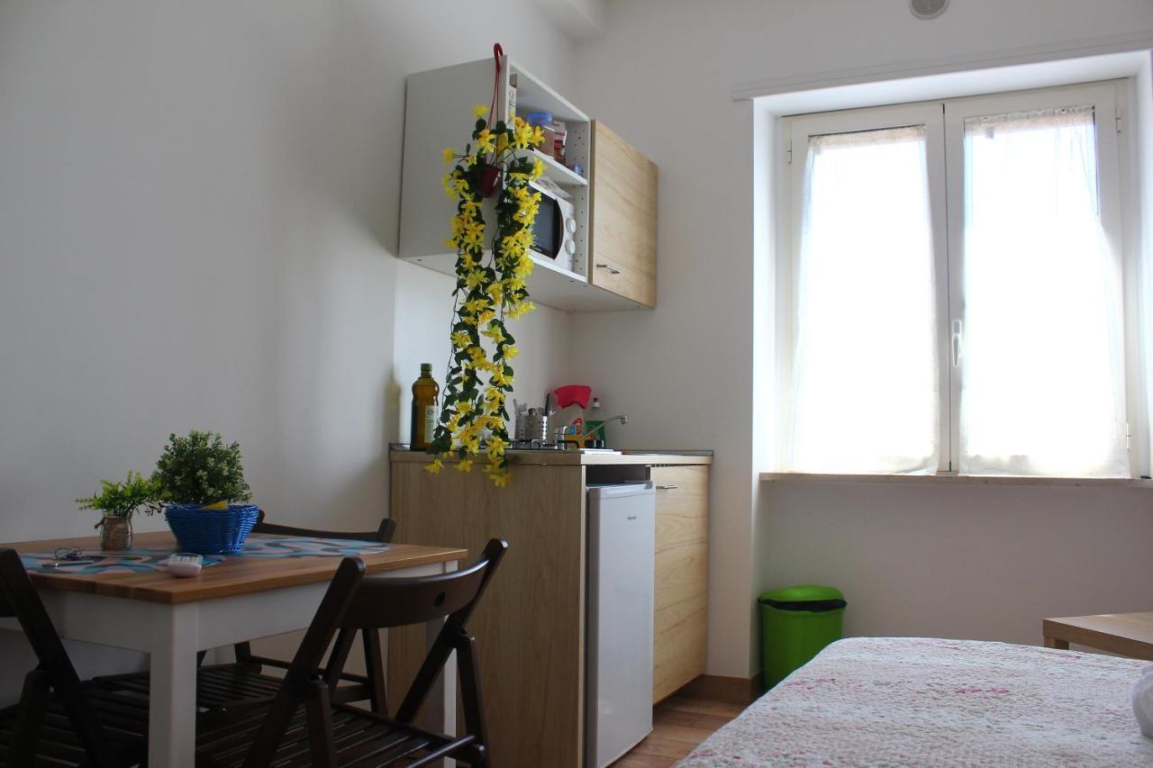 B&B Da Roberto Napoli Dış mekan fotoğraf