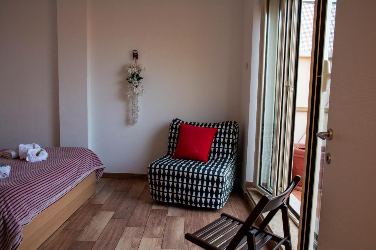 B&B Da Roberto Napoli Dış mekan fotoğraf